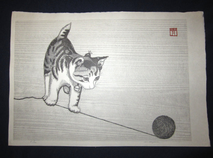 This is an Extra LARGE, very beautiful and rare LIMITED NUMBER (81/100) ORIGINAL Japanese woodblock print masterpiece “Little Cutie Cat Playing with Knitting Yarn” PENCIL SIGNED by the famous Showa Sosaku Hanga woodblock print master Aoyama Masaharu (Seiji) (1893-1969), made in the Showa Era IN EXCELLENT CONDITION.